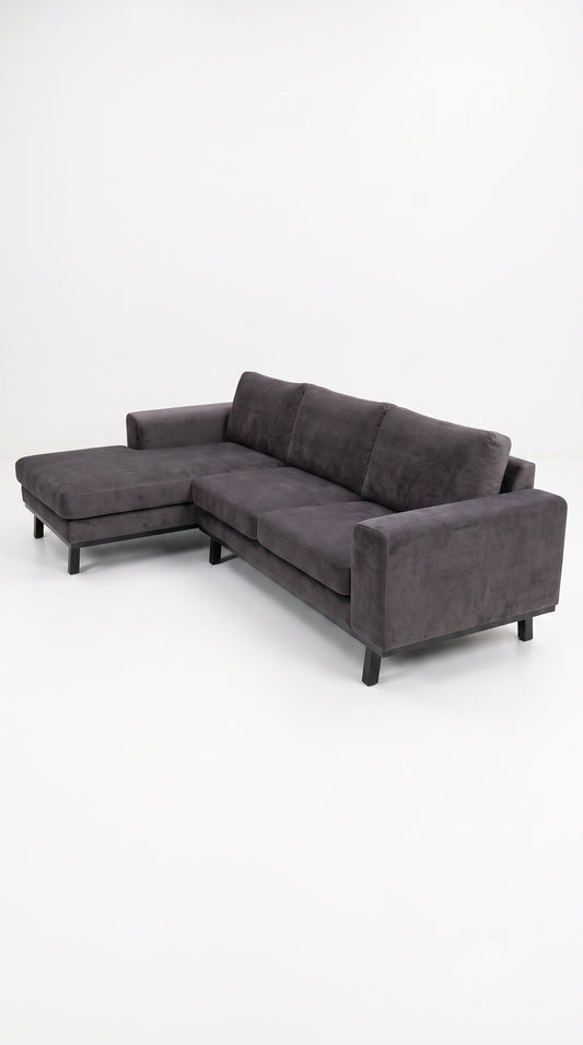 Copenhagen | 4.5-seater sofa with chaise longue in velvet