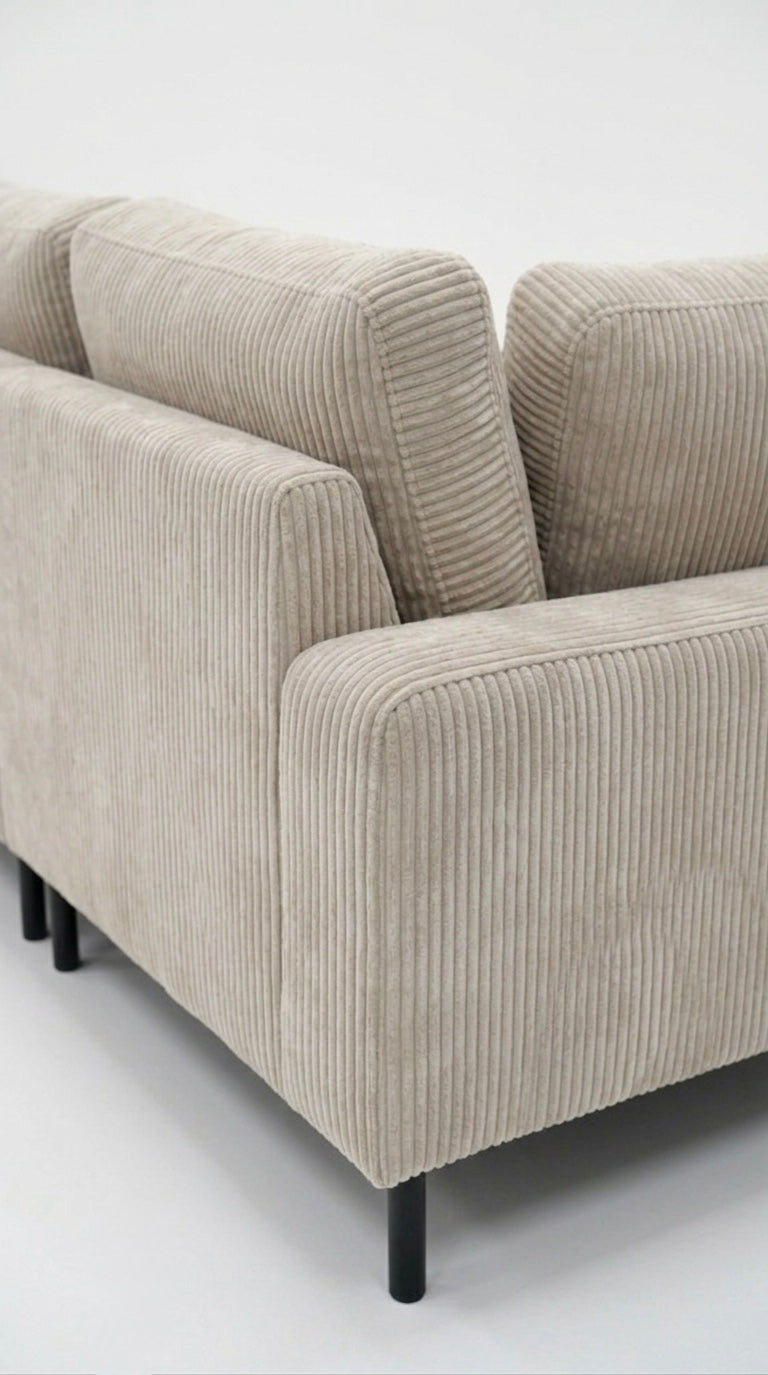 Peppe | 4 sits med divan | Beige Manchester